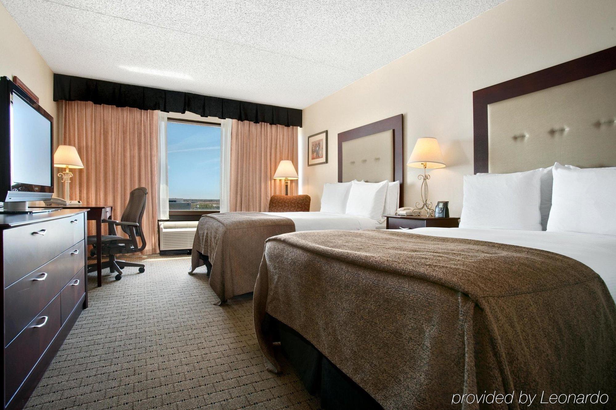 Hotel Doubletree By Hilton Wichita Airport Pokoj fotografie